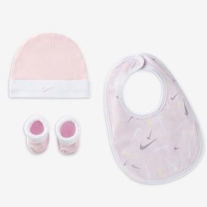 Nike 3 pc baby set